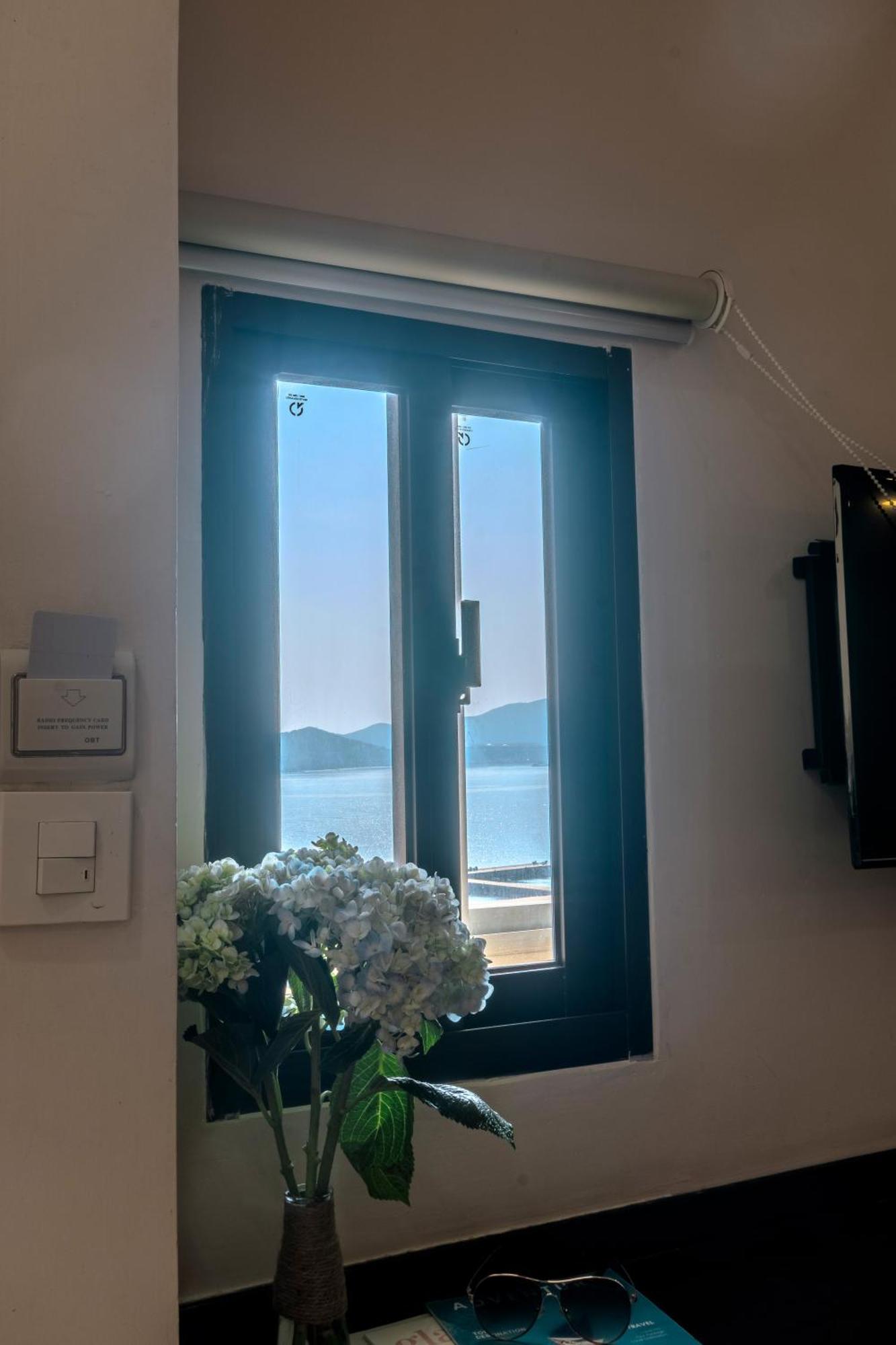 Melyna Hotel Nha Trang Beach Eksteriør billede